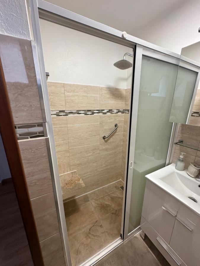 Sun Beach Apartment มาชิโก ภายนอก รูปภาพ